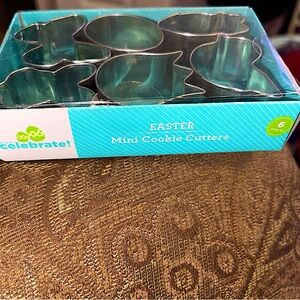Metal Easter Mini Cookie Cutters Set